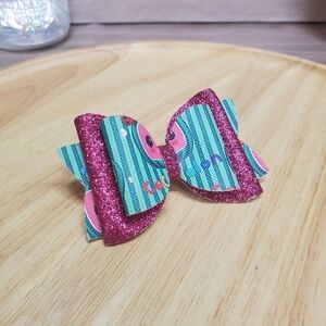 Cocomelon Kids Small Glitter Bow Straw Topper Accessory